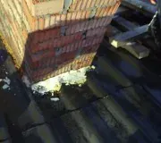 Нарушения монтажа кровли из металлочерепицы, фотография 2